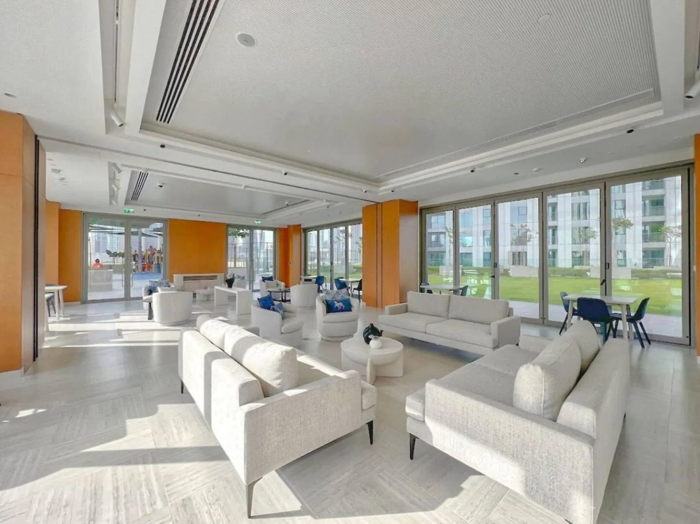 Luxurious Burj Khalifa View 5 Star 4Bd Apartment In Downtown With Dubai Mall Access - Brand New Apartment
