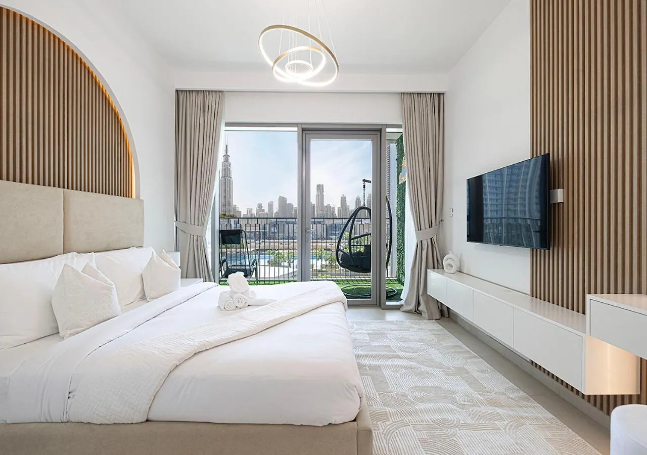 Luxurious Burj Khalifa View 5 Star 4Bd Apartment In Downtown With Dubai Mall Access - Brand New Apartment