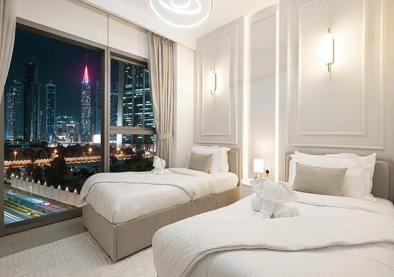Luxurious Burj Khalifa View 5 Star 4Bd Apartment In Downtown With Dubai Mall Access - Brand New Apartment 0*,