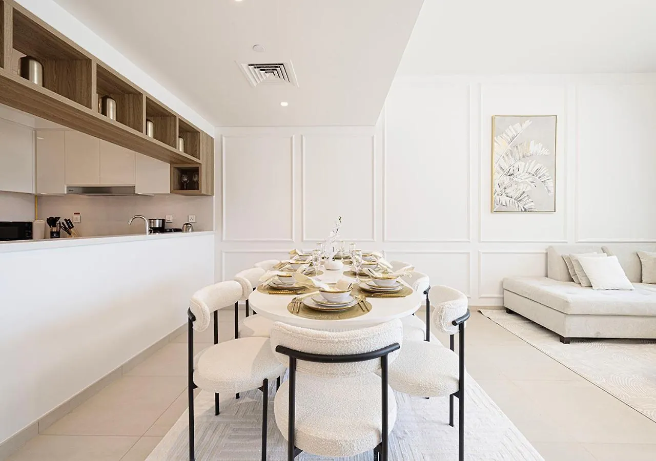 Luxurious Burj Khalifa View 5 Star 4Bd Apartment In Downtown With Dubai Mall Access - Brand New Apartment