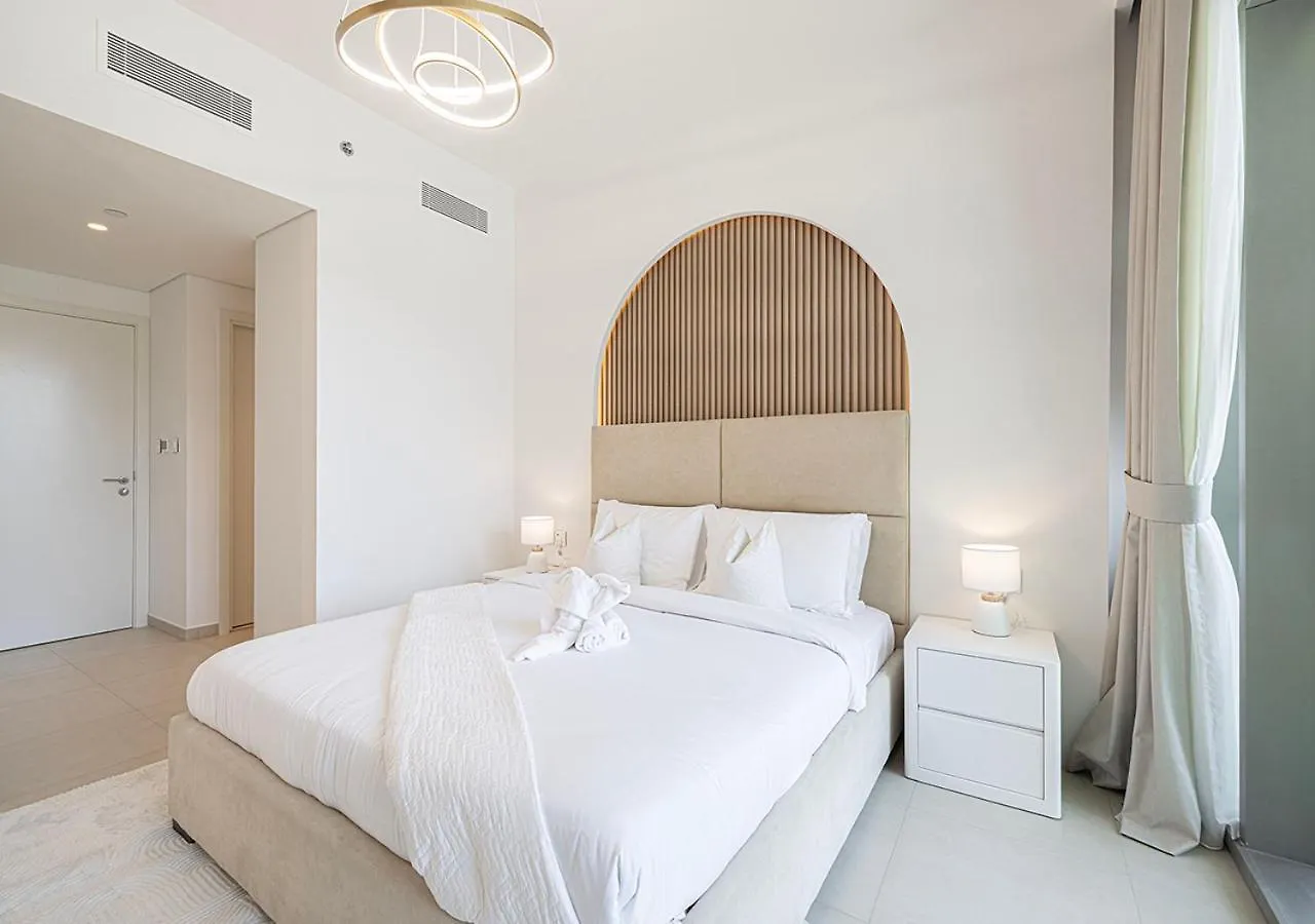 Luxurious Burj Khalifa View 5 Star 4Bd Apartment In Downtown With Dubai Mall Access - Brand New Apartment