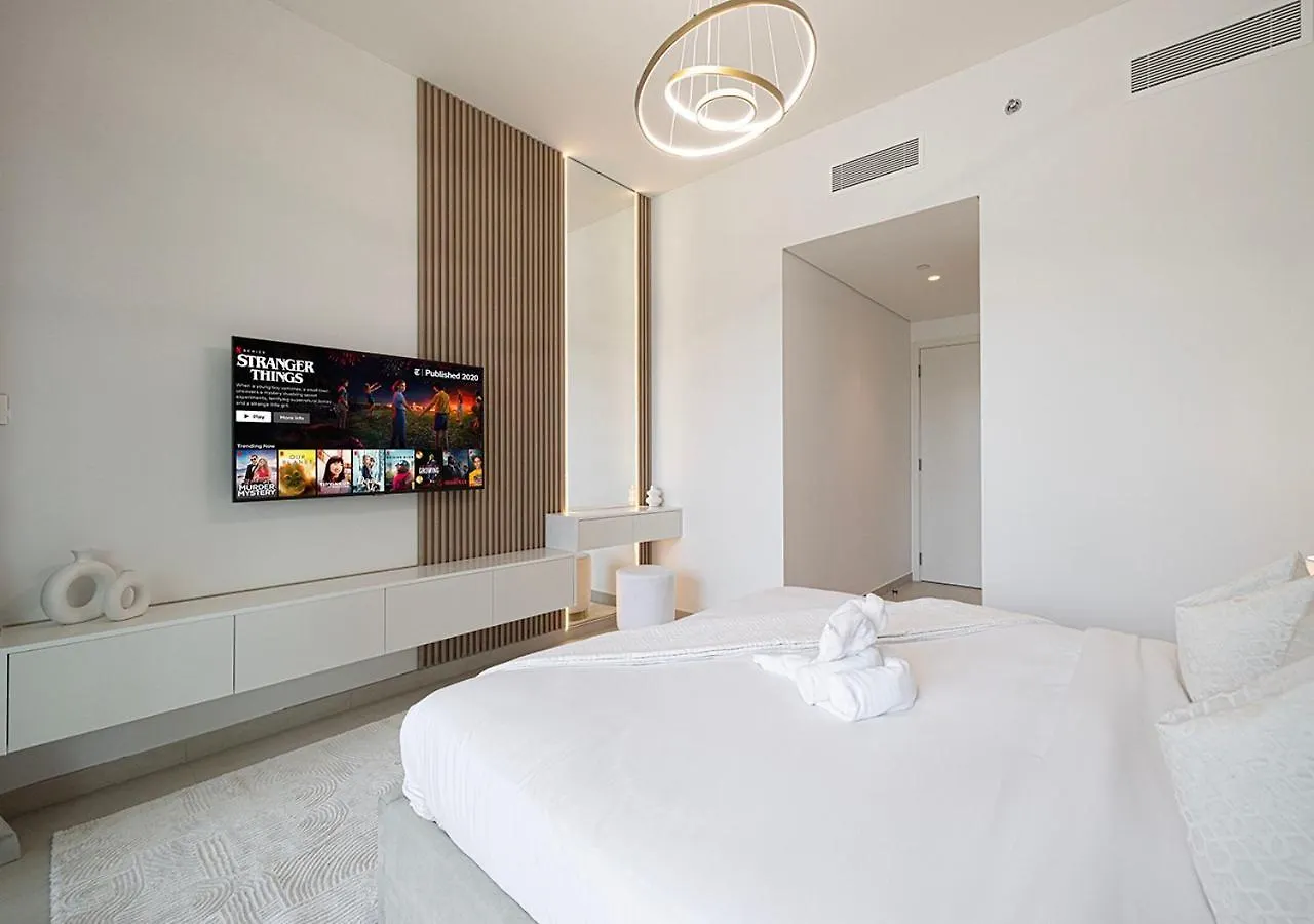 Luxurious Burj Khalifa View 5 Star 4Bd Apartment In Downtown With Dubai Mall Access - Brand New Apartment
