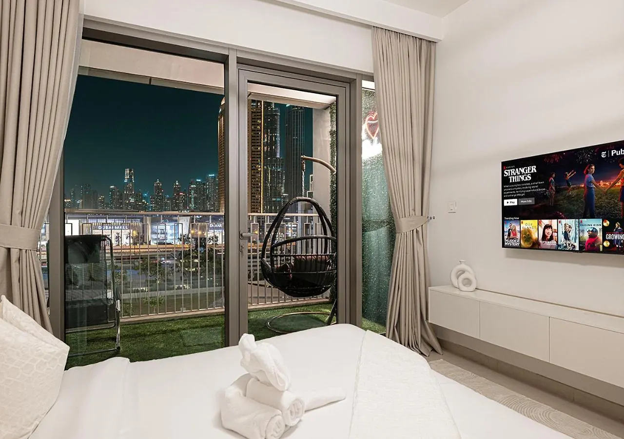 Luxurious Burj Khalifa View 5 Star 4Bd Apartment In Downtown With Dubai Mall Access - Brand New Apartment United Arab Emirates