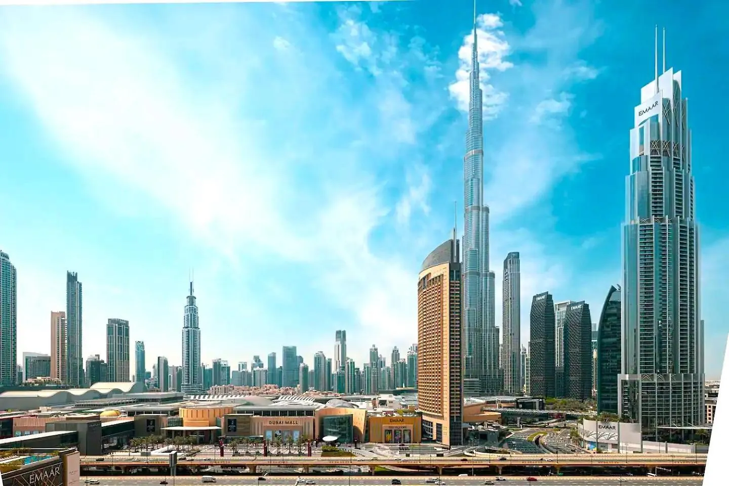 Luxurious Burj Khalifa View 5 Star 4Bd Apartment In Downtown With Dubai Mall Access - Brand New Apartment